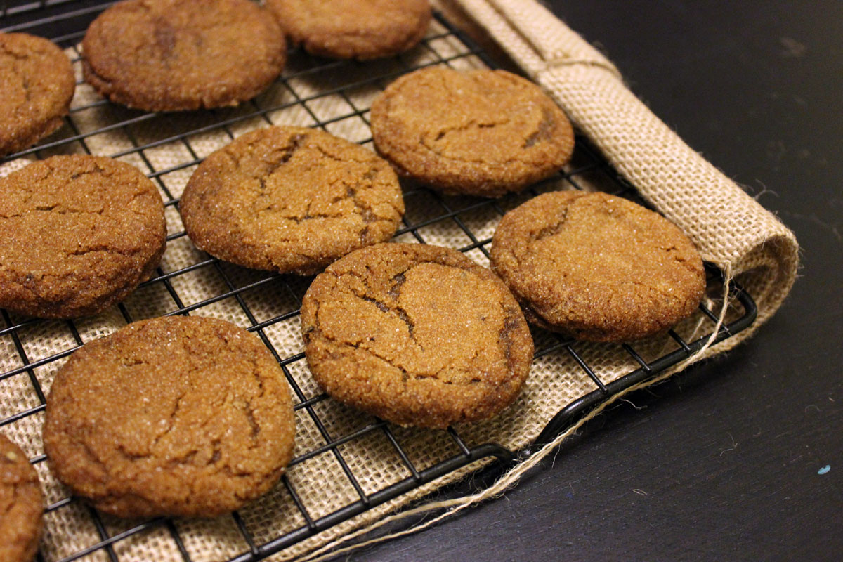 Smokey Cardamom Ginger Molasses Cookies